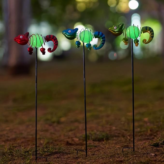 3 Pack Garden Stakes Decorative,Cute Chameleons Glow in The Dark Metal Garden Decor,Waterproof Metal Yard Art Decor for Outside,Funny Present for Mom Women Grandma-CasaMuseHome