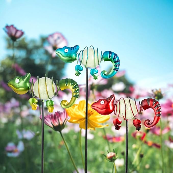3 Pack Garden Stakes Decorative,Cute Chameleons Glow in The Dark Metal Garden Decor,Waterproof Metal Yard Art Decor for Outside,Funny Present for Mom Women Grandma-CasaMuseHome