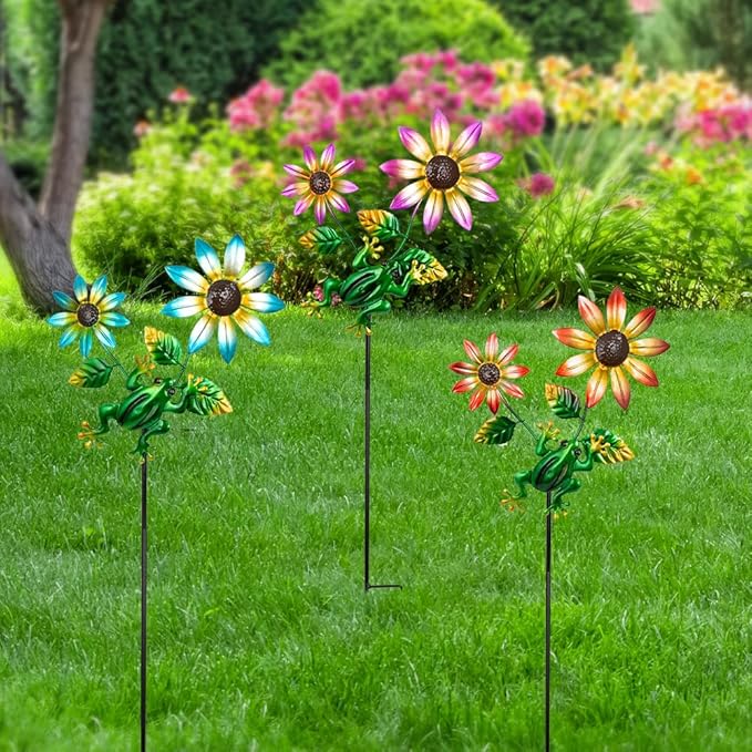 3 Pack Frog＆Flowers Garden Stakes Decor,Metal Yard Art Decorative Garden Stakes,Metal Flowers Spring Outdoor Decor for Mom,Women,Grandma-CasaMuseHome