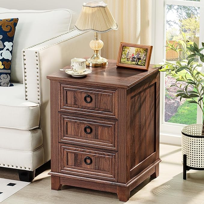 18" Farmhouse Night Stand with 3 Drawers, Wood End Table Dresser for Bedroom, Retro Nightstand, Bed Side Table with Metal Handle, Bedside Cabinet for Bedroom Living Room, Closet-CasaMuseHome