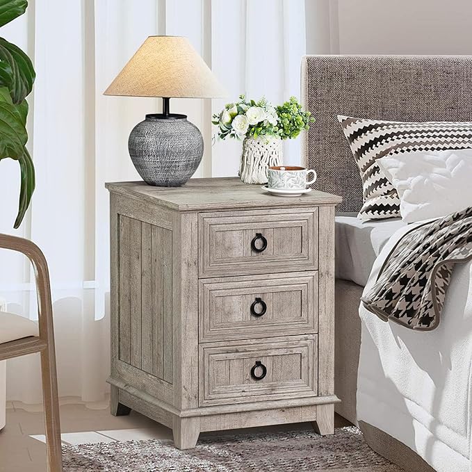 18" Farmhouse Night Stand with 3 Drawers, Wood End Table Dresser for Bedroom, Retro Oak Nightstand, Bed Side Table with Metal Handle, Bedside Cabinet for Bedroom Living Room, Closet-CasaMuseHome