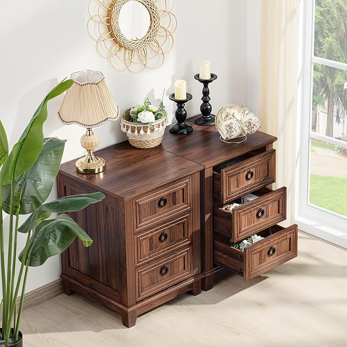 18" Farmhouse Night Stand with 3 Drawers, Wood End Table Dresser for Bedroom, Retro Nightstand, Bed Side Table with Metal Handle, Bedside Cabinet for Bedroom Living Room, Closet-CasaMuseHome