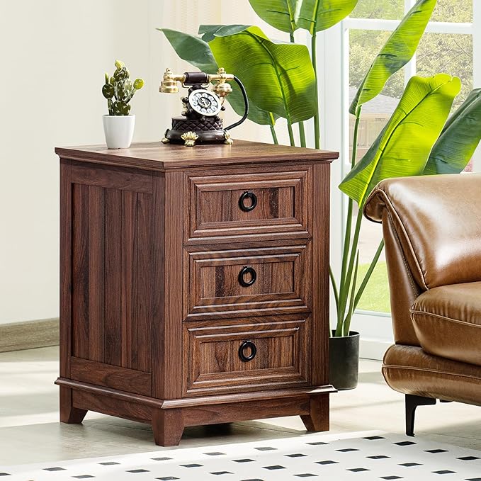 18" Farmhouse Night Stand with 3 Drawers, Wood End Table Dresser for Bedroom, Retro Nightstand, Bed Side Table with Metal Handle, Bedside Cabinet for Bedroom Living Room, Closet-CasaMuseHome